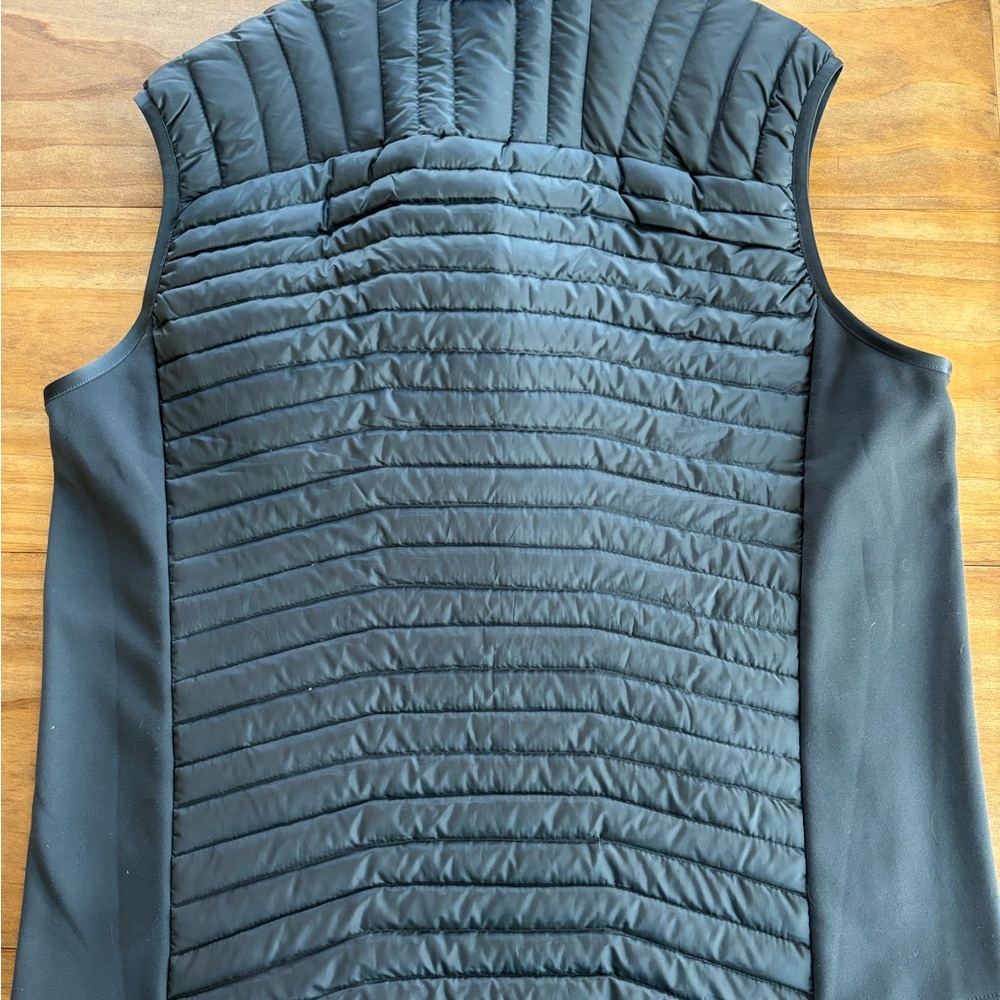 Eddie Bauer Charcoal Quilted Down Vest - Picture 6 of 8